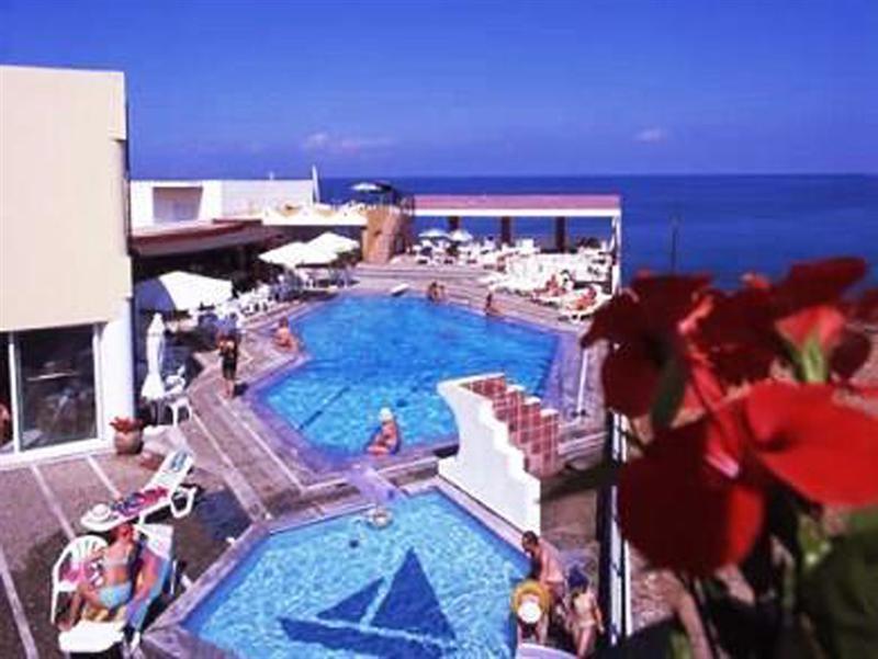 Sissi Bay Resort Exteriér fotografie